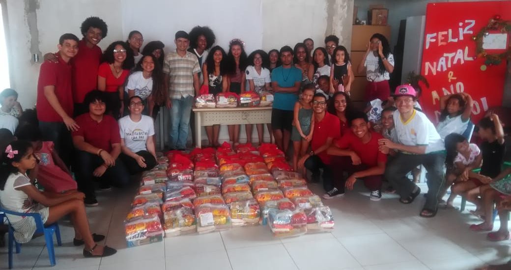 MFC Paço do Lumiar: Festa de Natal do projeto Grão de Areia