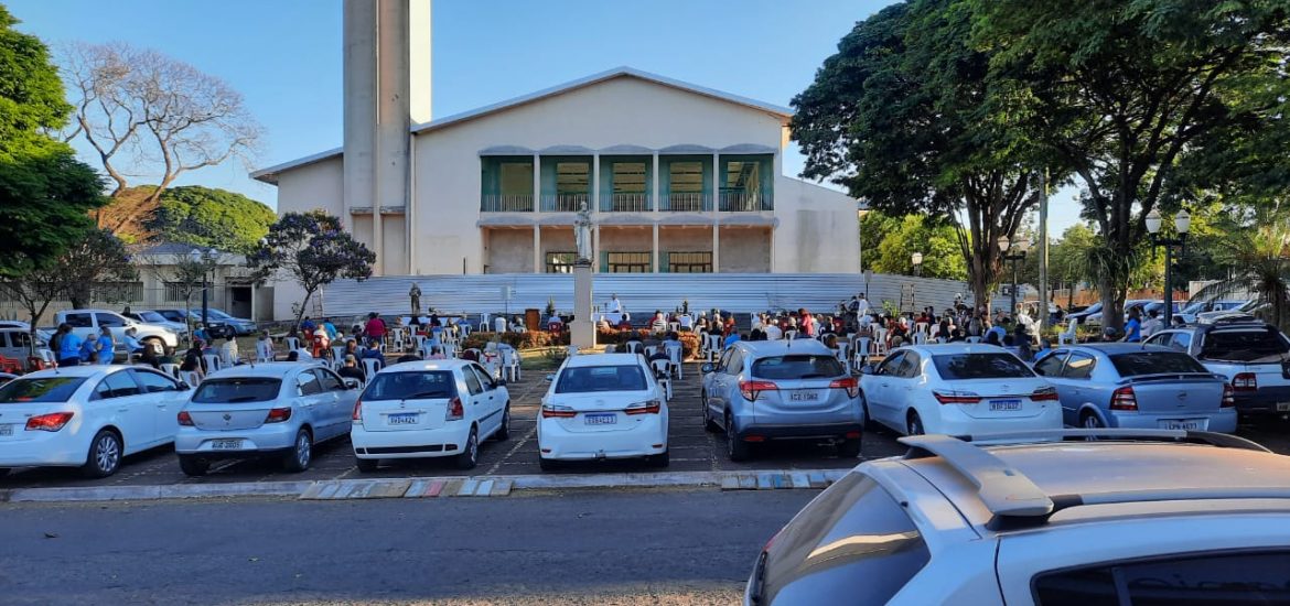 MFC Alto Paraná: Drive-in e Missa das Mães