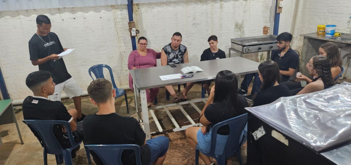 MFC Pirassununga: Noite dos Jovens